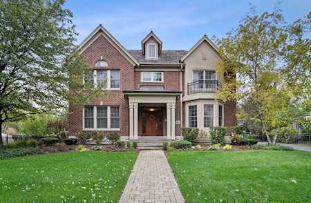1636 Monterey Dr Glenview, IL 60026