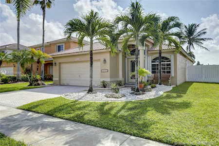20557 SW 2nd St Pembroke Pines, FL 33029
