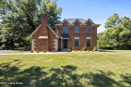 11500 Redwood Way Louisville, KY 40223