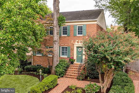 1229 Kensington Rd Mclean, VA 22101