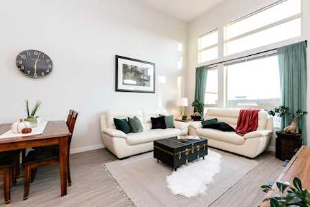 2663 Library Lane #507 North Vancouver, BC V7J 0C1