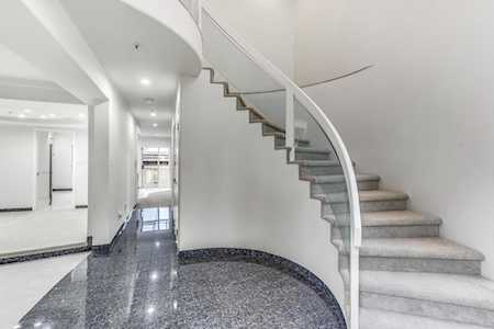 3223 E 27th Avenue Vancouver, BC V5R 1P5