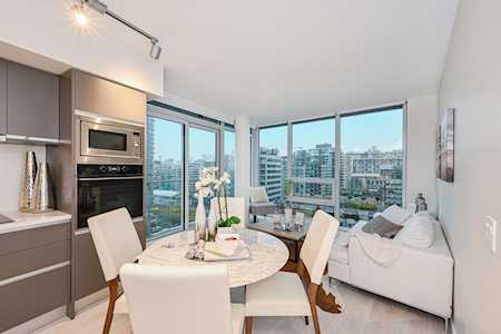 180 E 2nd Avenue #820 Vancouver, BC V5T 1B5