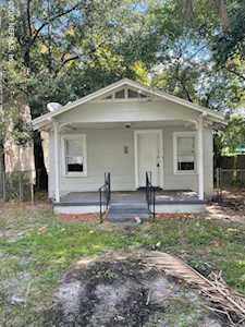 809 Owen Ave Jacksonville, FL 32205
