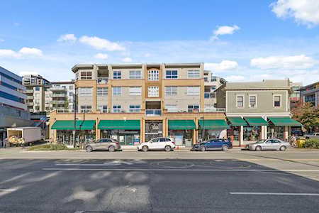 108 W Esplanade Avenue #214 North Vancouver, BC V7M 3M8