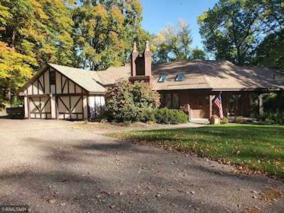 1320 Urbandale Lane N Plymouth, MN 55447