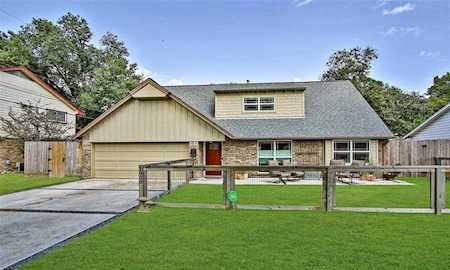 1930 Shadowdale Dr Houston, TX 77043