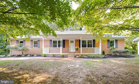 12075 Budds Creek Rd Charlotte Hall, MD 20622