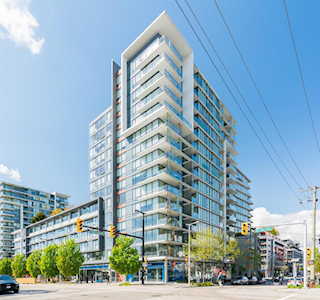 1783 Manitoba Street #909 Vancouver, BC V5Y 0K1