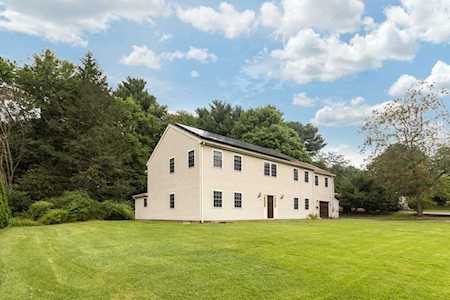 17 Joseph Rd Framingham, MA 01701