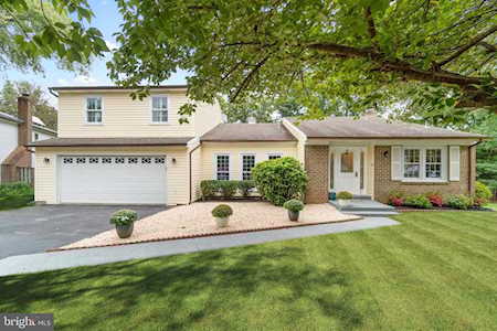 1605 Permit Ct Herndon, VA 20170