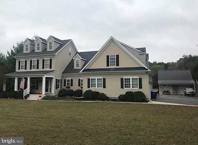 275 Bloomfield Dr Harrington, DE 19952