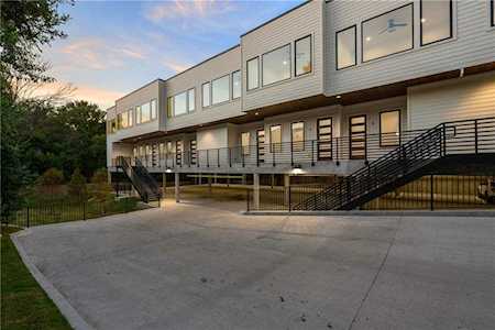 4010 Clawson RD #7 Austin, TX 78704