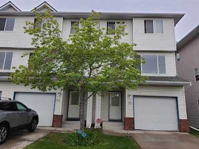 31 Harvest Oak Circle NE Calgary, AB T3K 4S6