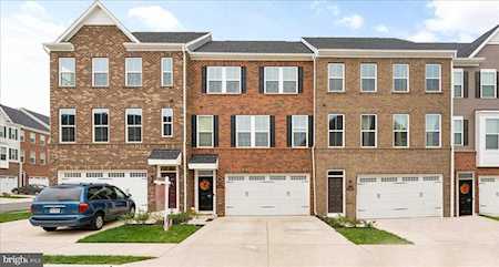 11259 Dry Spring Dr Manassas, VA 20109