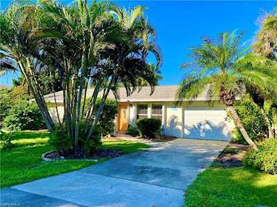 16221 Porto Bello St Bokeelia, FL 33922