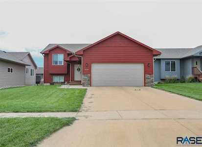 429 Lien Ave Harrisburg, SD 57032