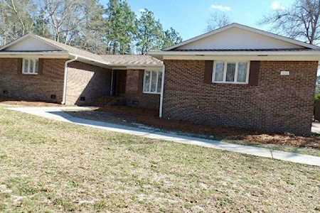 326 Heathwood Street Barnwell, SC 29812