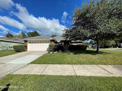 11951 Sands Pointe Ct Macclenny, FL 32063