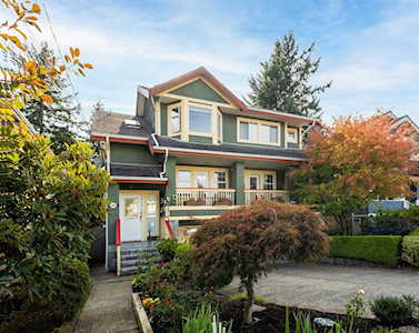 3608 W 7th Avenue Vancouver, BC V6R 1W4