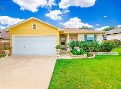 11801 Arrowmound PASS Del Valle, TX 78617
