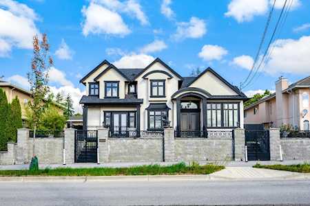 4505 Rumble Street Burnaby, BC V5J 2A4