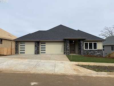 187 SE Eider Ave #5 Salem, OR 97306