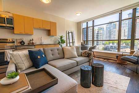 1249 Granville Street #607 Vancouver, BC V6Z 1M5