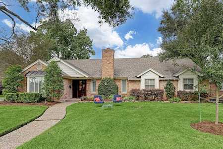 10734 Bordley Dr Houston, TX 77042