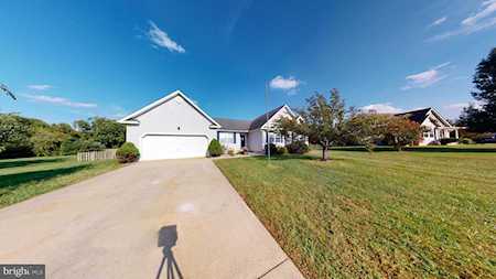 54 Hearthstone Ln Felton, DE 19943