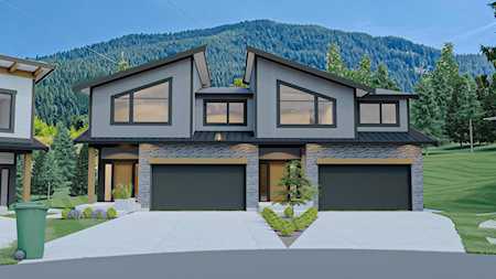 50246 Luna Place #B Chilliwack, BC V4Z 0E1