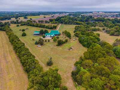 1025 Allen Road Red Oak, TX 75154