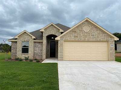 3332 Windcrest Drive Granbury, TX 76049