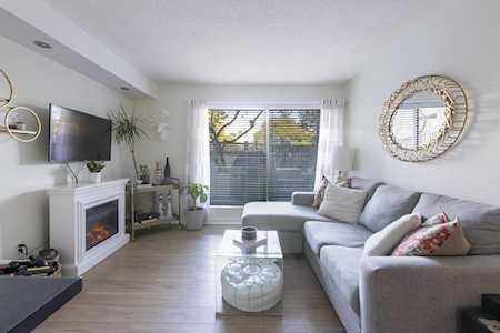 1990 W 6th Avenue #101 Vancouver, BC V6J 4V4
