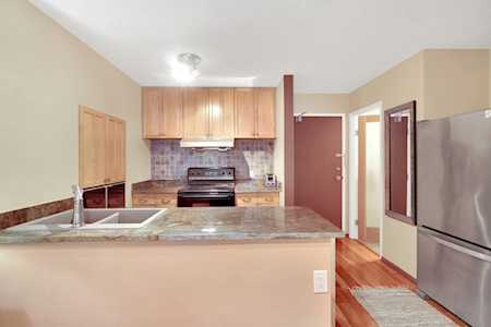 950 Drake Street #903 Vancouver, BC V6Z 2B9
