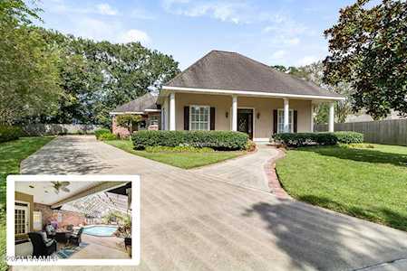 122 Innisbrook Drive Broussard, LA 70518