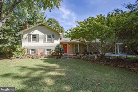 22805 Clarkbrooke Dr Clarksburg, MD 20871