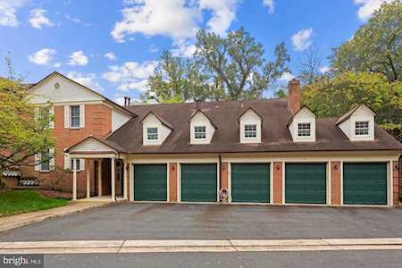 7255 Glen Hollow Ct #1 Annandale, VA 22003