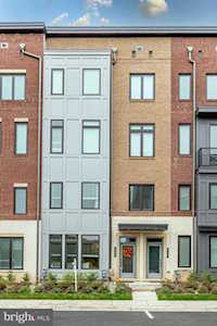 23629 Waterford Downs Terrace Ashburn, VA 20148