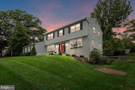 3725 Spring Meadow Dr Ellicott City, MD 21042