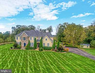 16458 Loneoak Place Hamilton, VA 20158