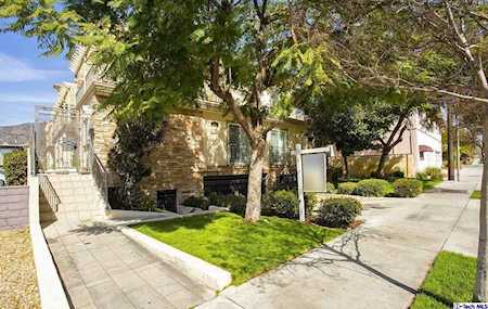 341 w W Glenoaks Blvd #1 Glendale, CA 91202