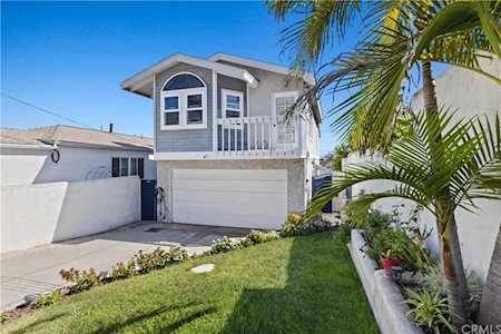 1536 Wollacott St Redondo Beach, CA 90278