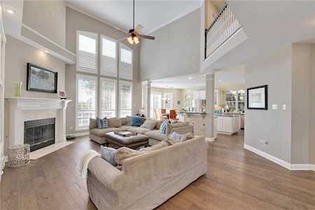 2121 Rivina DR Austin, TX 78733
