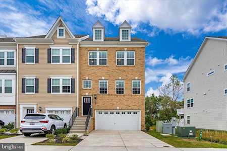 8072 Trotters Chase Ellicott City, MD 21043