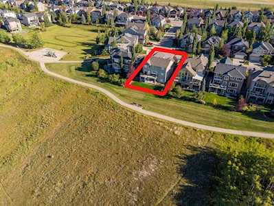 55 Discovery Ridge Park SW Calgary, AB T3H 5G4