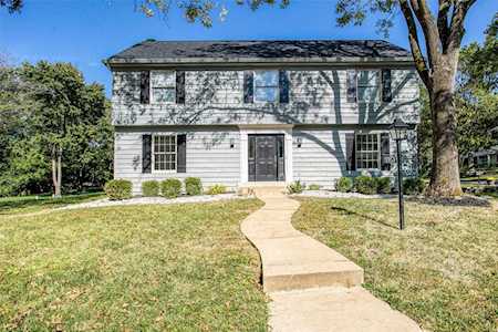 12953 Briar Fork Ct St Louis, MO 63131