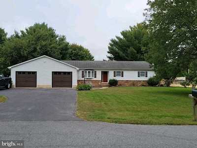 114 Meyers Dr Camden Wyoming, DE 19934