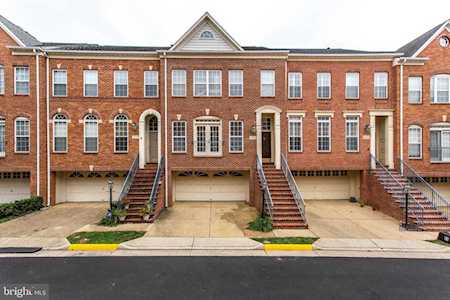 2828 Laura Gae Circle Vienna, VA 22180