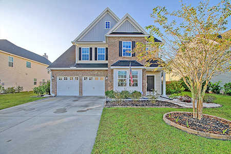 197 Berwick Dr Summerville, SC 29483